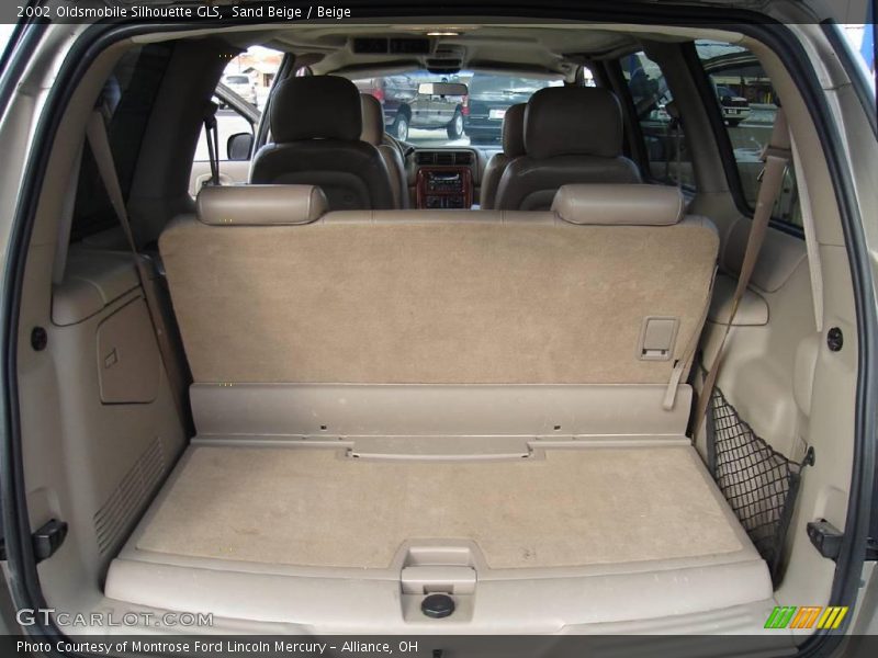 Sand Beige / Beige 2002 Oldsmobile Silhouette GLS