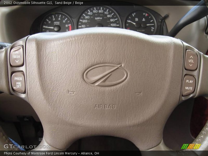 Sand Beige / Beige 2002 Oldsmobile Silhouette GLS