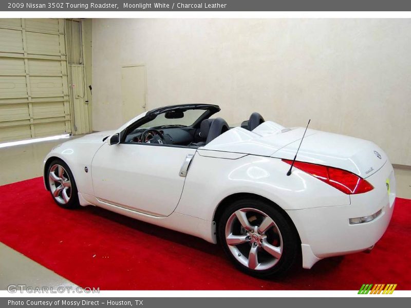 Moonlight White / Charcoal Leather 2009 Nissan 350Z Touring Roadster