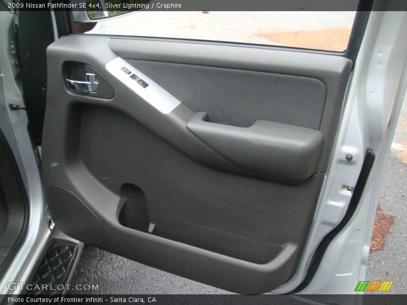 Silver Lightning / Graphite 2009 Nissan Pathfinder SE 4x4