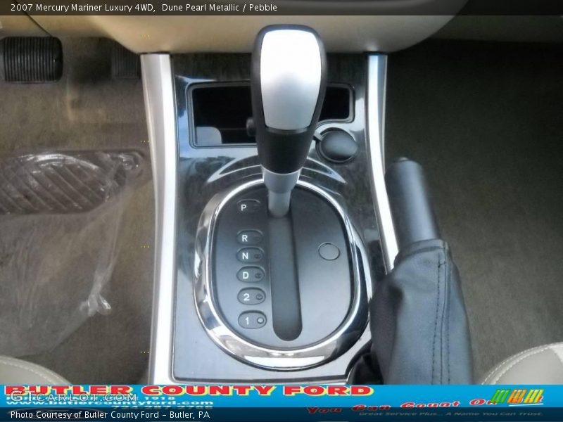 Dune Pearl Metallic / Pebble 2007 Mercury Mariner Luxury 4WD