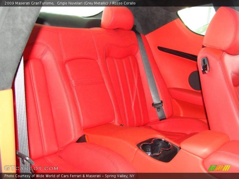  2009 GranTurismo  Rosso Corallo Interior