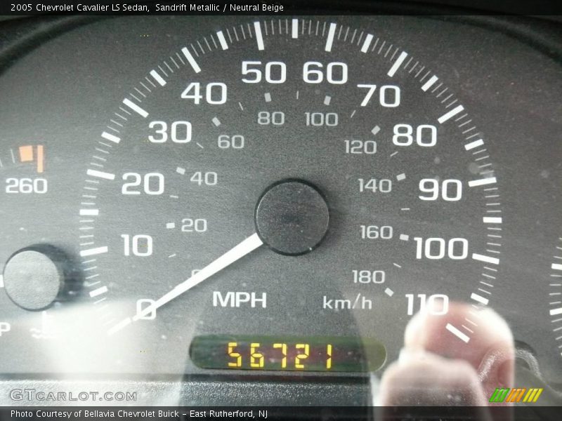 Sandrift Metallic / Neutral Beige 2005 Chevrolet Cavalier LS Sedan