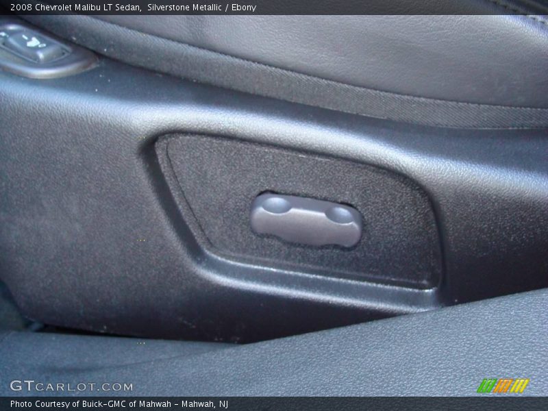 Silverstone Metallic / Ebony 2008 Chevrolet Malibu LT Sedan