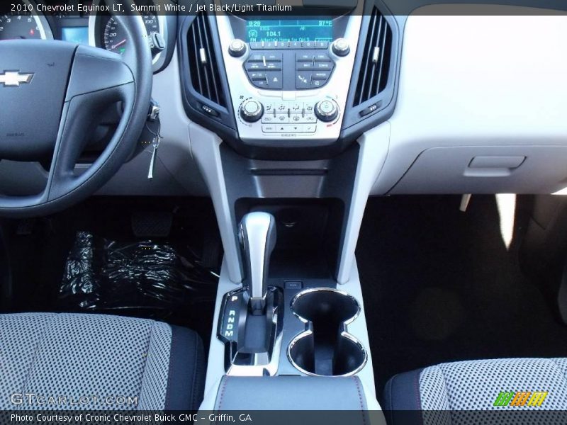 Summit White / Jet Black/Light Titanium 2010 Chevrolet Equinox LT