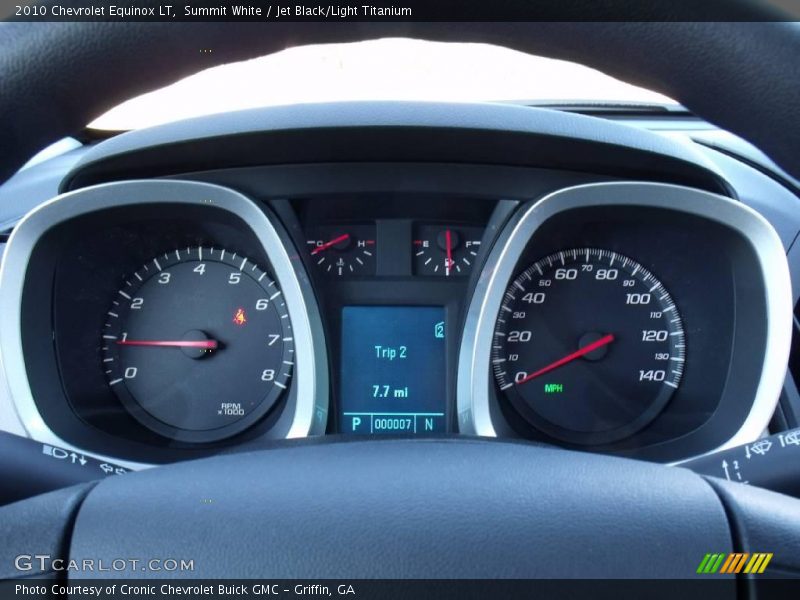 Summit White / Jet Black/Light Titanium 2010 Chevrolet Equinox LT
