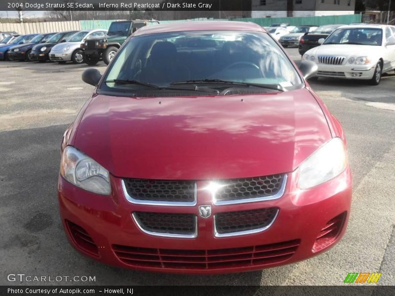 Inferno Red Pearlcoat / Dark Slate Gray 2004 Dodge Stratus SE Sedan