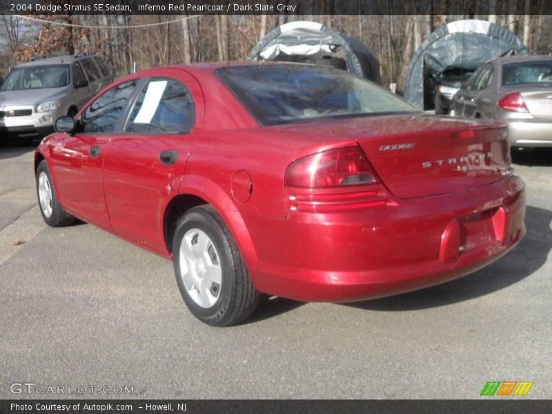 Inferno Red Pearlcoat / Dark Slate Gray 2004 Dodge Stratus SE Sedan