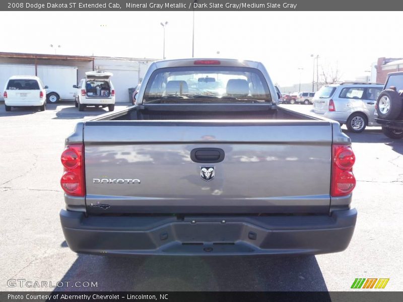 Mineral Gray Metallic / Dark Slate Gray/Medium Slate Gray 2008 Dodge Dakota ST Extended Cab