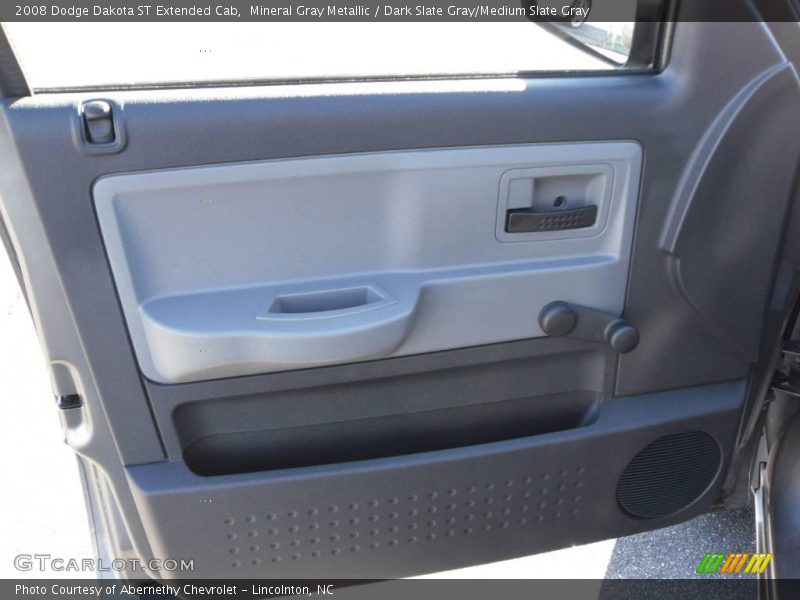 Mineral Gray Metallic / Dark Slate Gray/Medium Slate Gray 2008 Dodge Dakota ST Extended Cab