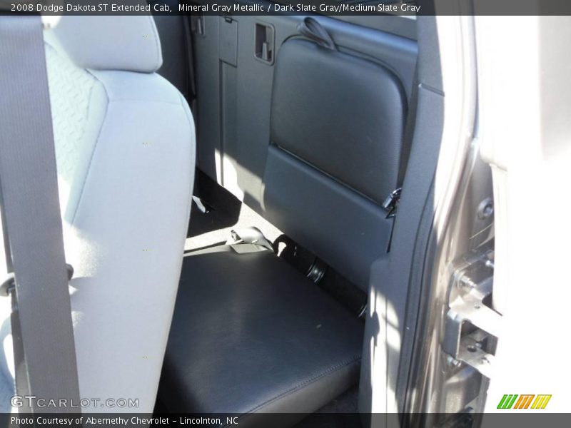 Mineral Gray Metallic / Dark Slate Gray/Medium Slate Gray 2008 Dodge Dakota ST Extended Cab