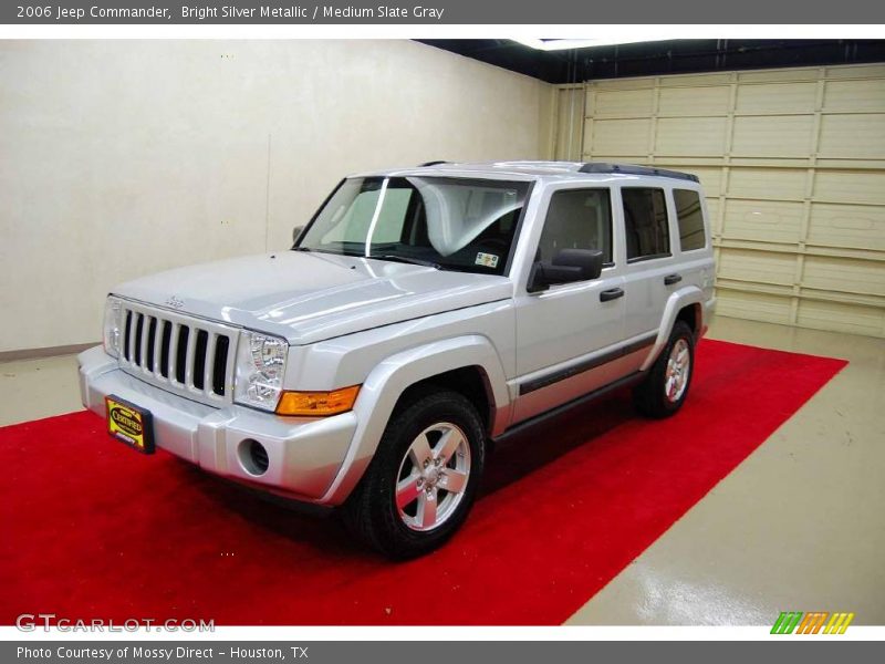 Bright Silver Metallic / Medium Slate Gray 2006 Jeep Commander