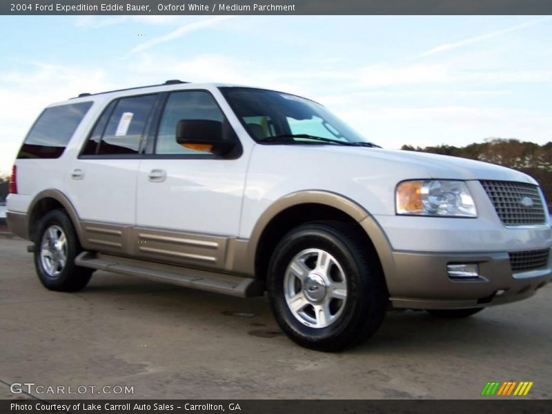 Oxford White / Medium Parchment 2004 Ford Expedition Eddie Bauer