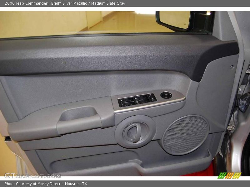 Bright Silver Metallic / Medium Slate Gray 2006 Jeep Commander