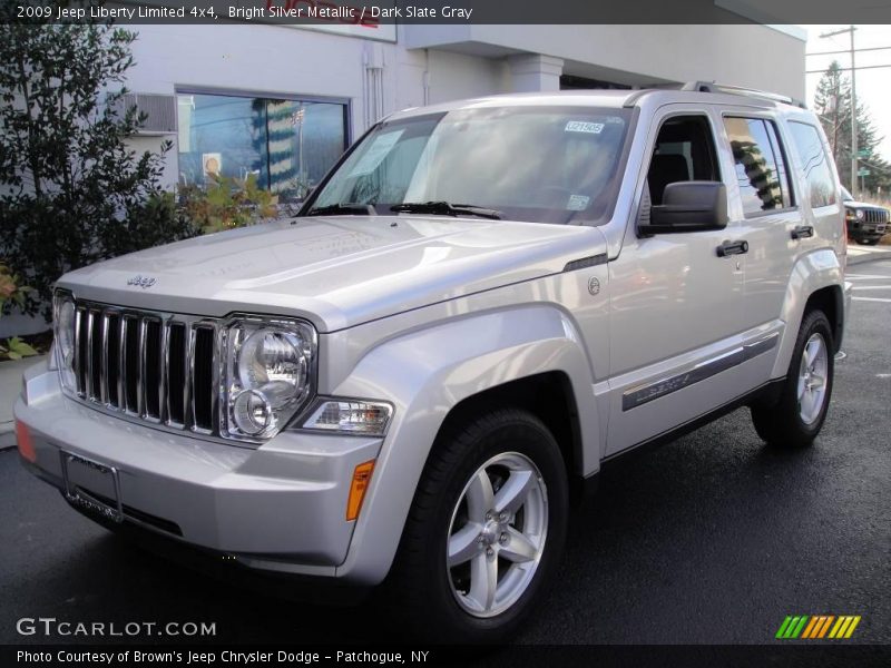 Bright Silver Metallic / Dark Slate Gray 2009 Jeep Liberty Limited 4x4