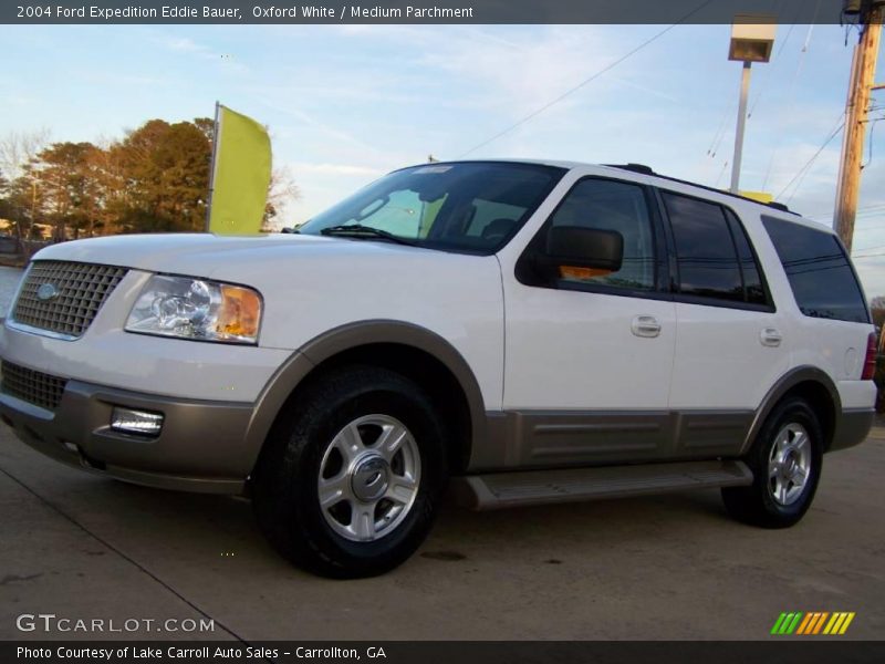 Oxford White / Medium Parchment 2004 Ford Expedition Eddie Bauer