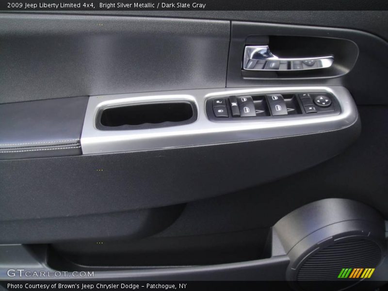 Bright Silver Metallic / Dark Slate Gray 2009 Jeep Liberty Limited 4x4