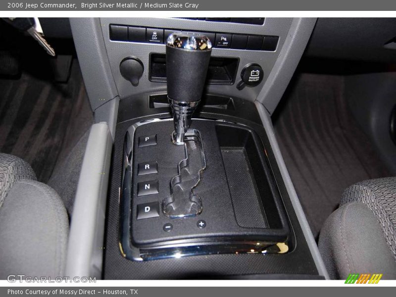 Bright Silver Metallic / Medium Slate Gray 2006 Jeep Commander