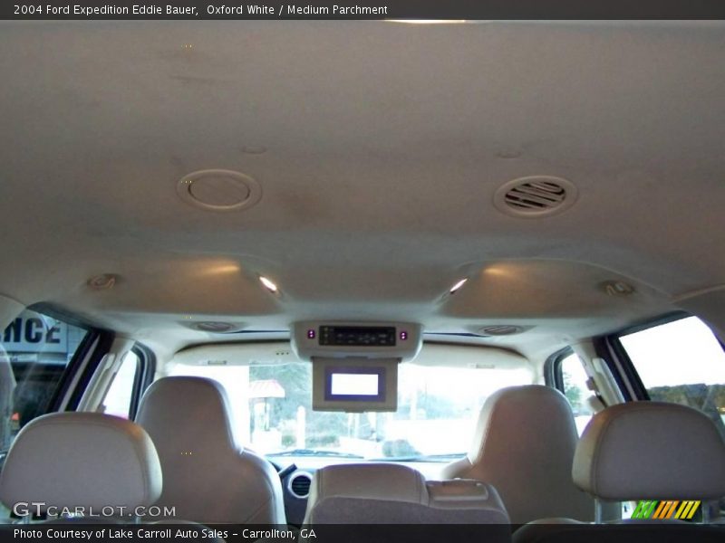 Oxford White / Medium Parchment 2004 Ford Expedition Eddie Bauer