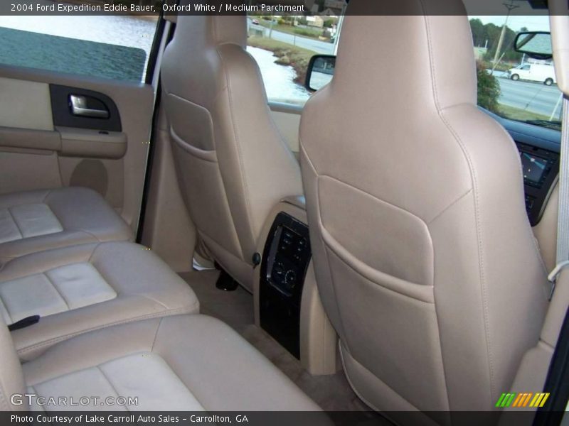 Oxford White / Medium Parchment 2004 Ford Expedition Eddie Bauer