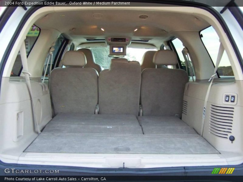 Oxford White / Medium Parchment 2004 Ford Expedition Eddie Bauer