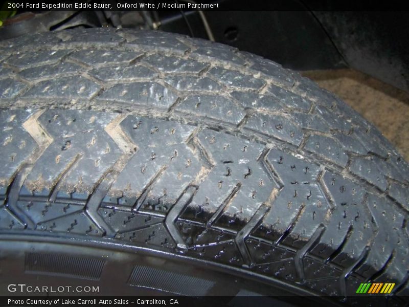 Oxford White / Medium Parchment 2004 Ford Expedition Eddie Bauer