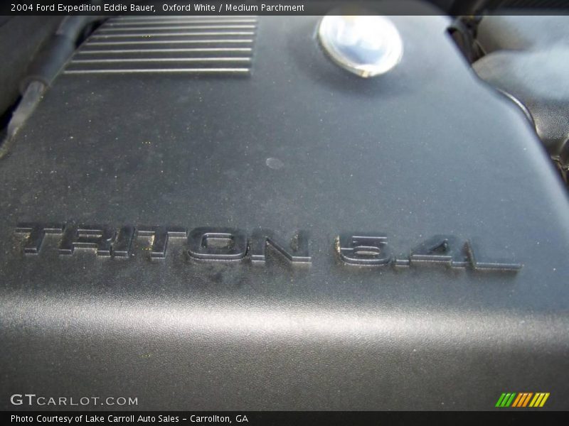 Oxford White / Medium Parchment 2004 Ford Expedition Eddie Bauer