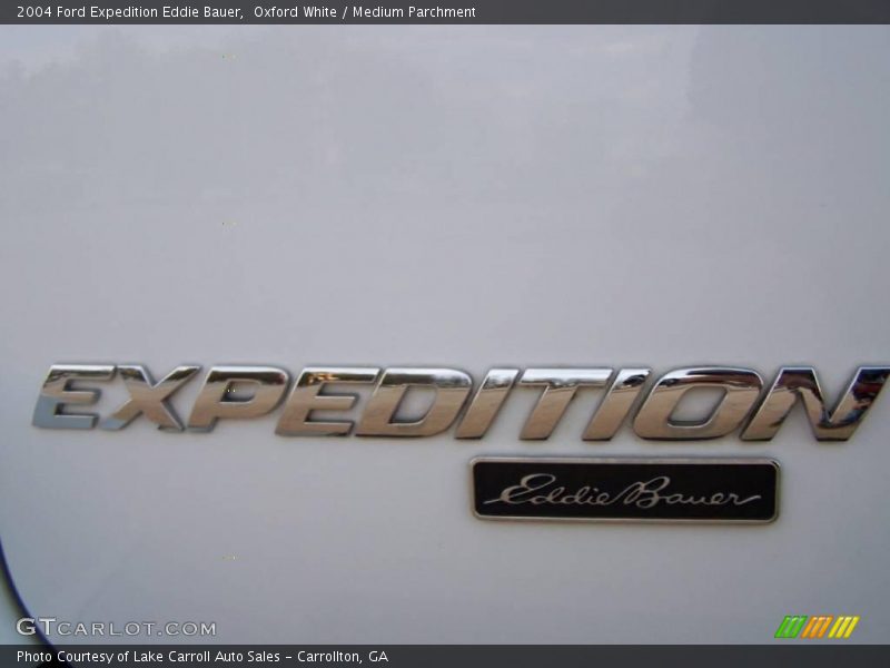 Oxford White / Medium Parchment 2004 Ford Expedition Eddie Bauer