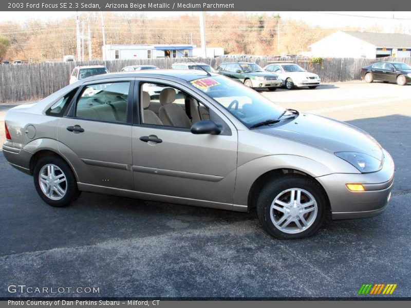 Arizona Beige Metallic / Medium Parchment 2003 Ford Focus SE 2.3 Sedan
