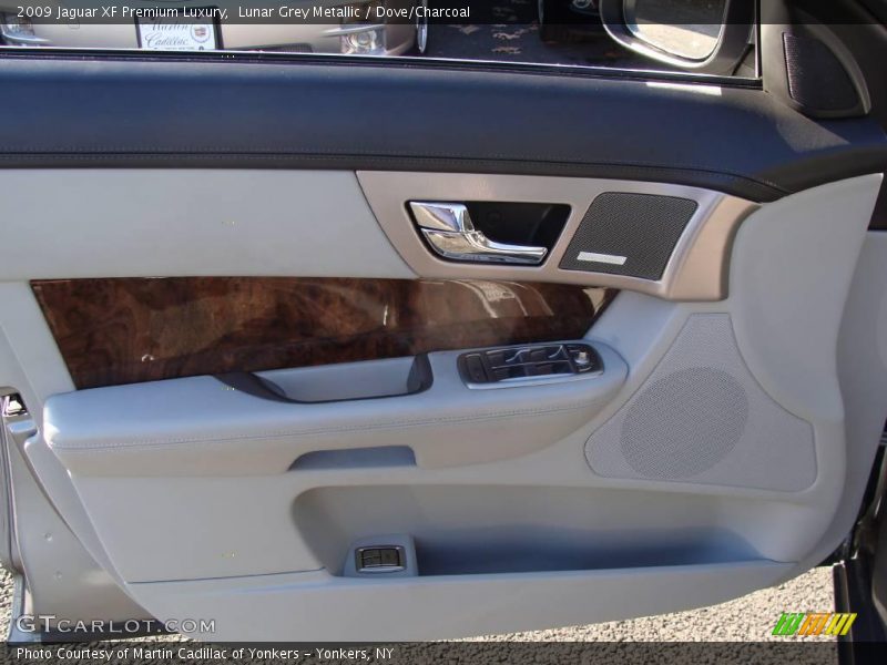 Lunar Grey Metallic / Dove/Charcoal 2009 Jaguar XF Premium Luxury