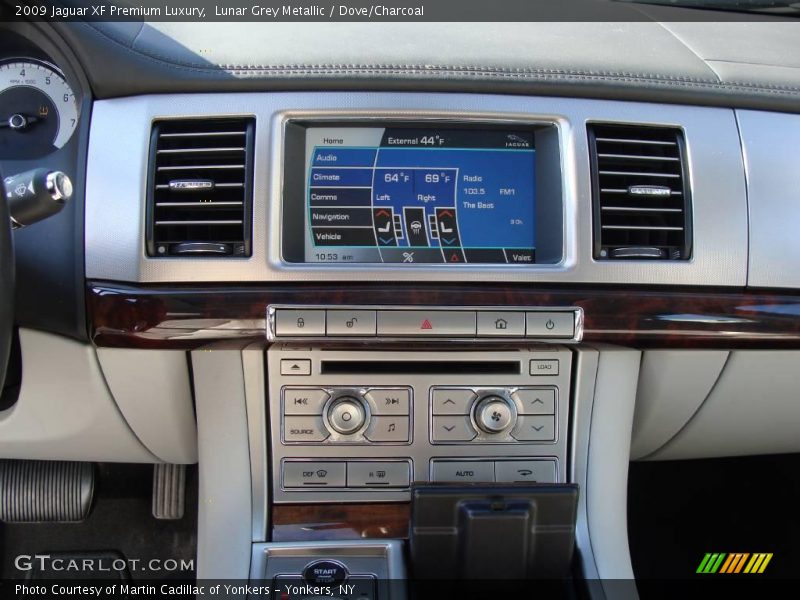 Lunar Grey Metallic / Dove/Charcoal 2009 Jaguar XF Premium Luxury