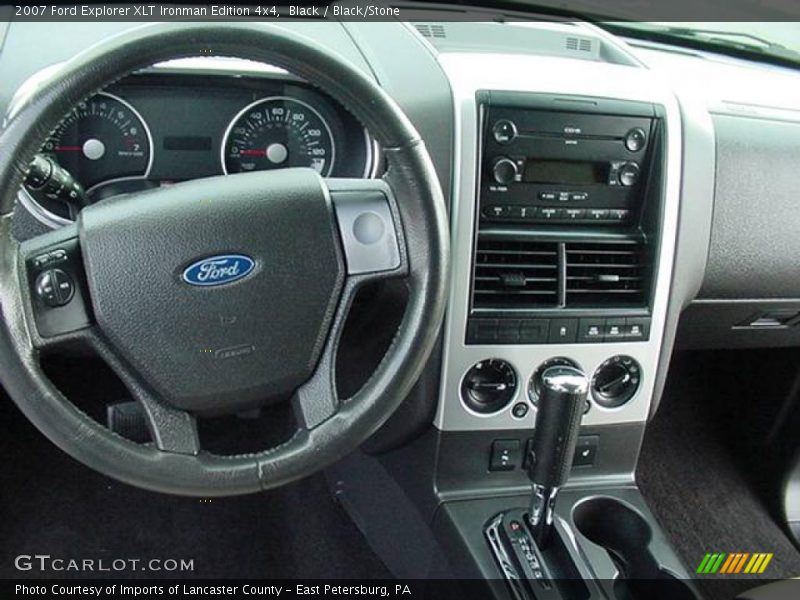 Dashboard of 2007 Explorer XLT Ironman Edition 4x4