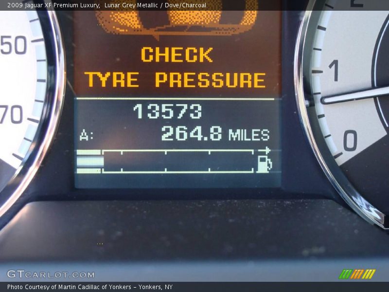 Lunar Grey Metallic / Dove/Charcoal 2009 Jaguar XF Premium Luxury