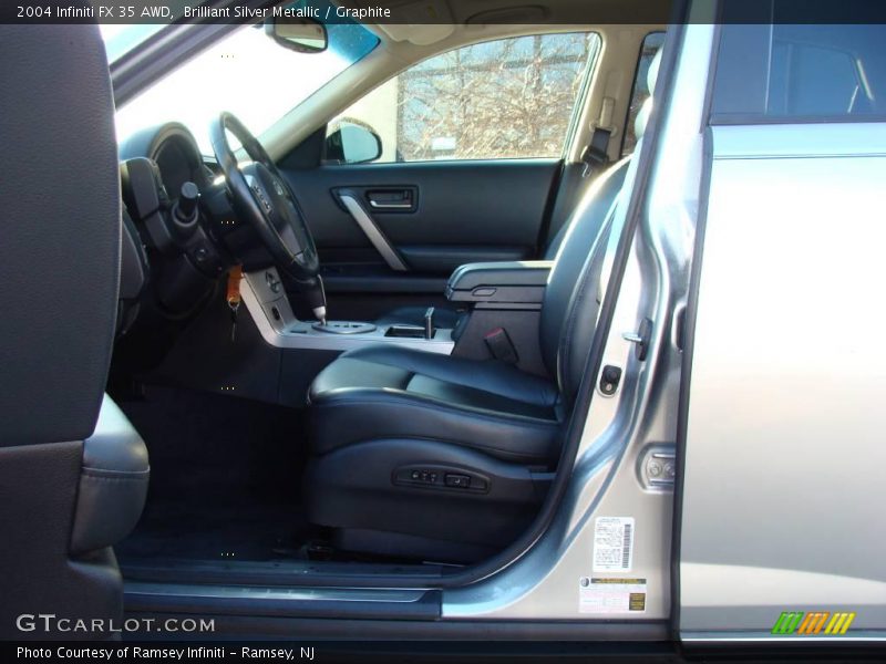 Brilliant Silver Metallic / Graphite 2004 Infiniti FX 35 AWD