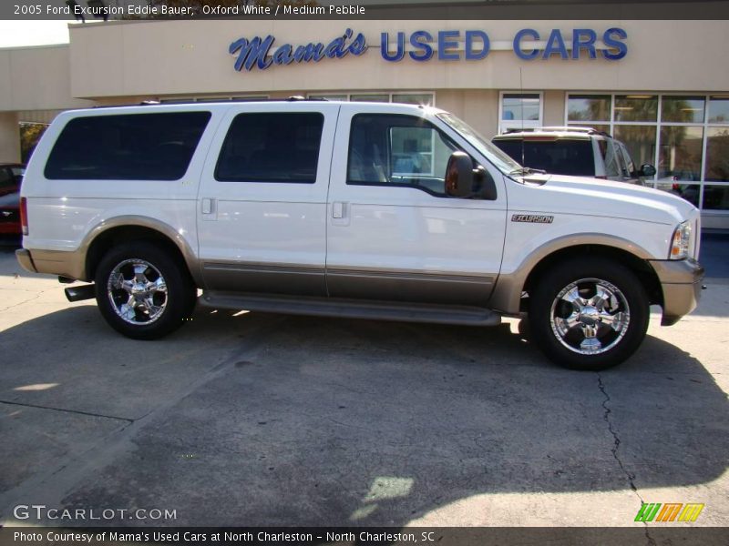 Oxford White / Medium Pebble 2005 Ford Excursion Eddie Bauer
