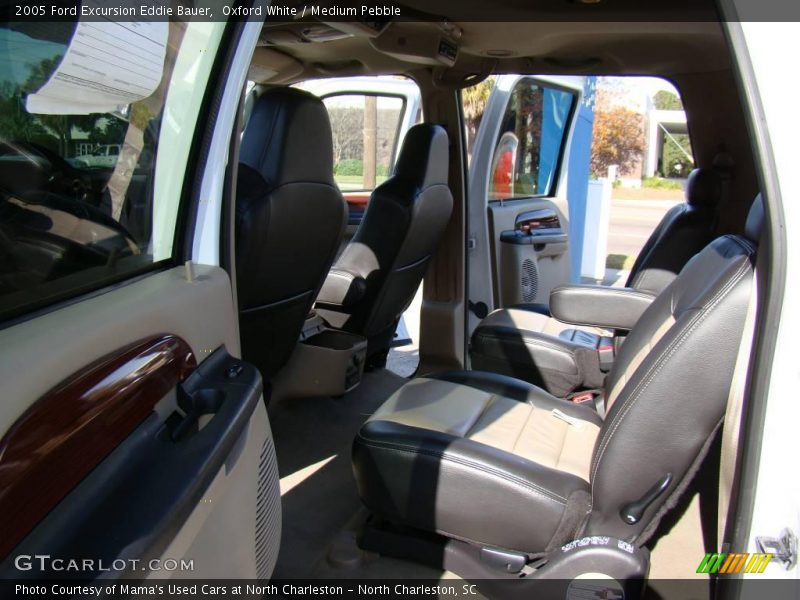 Oxford White / Medium Pebble 2005 Ford Excursion Eddie Bauer