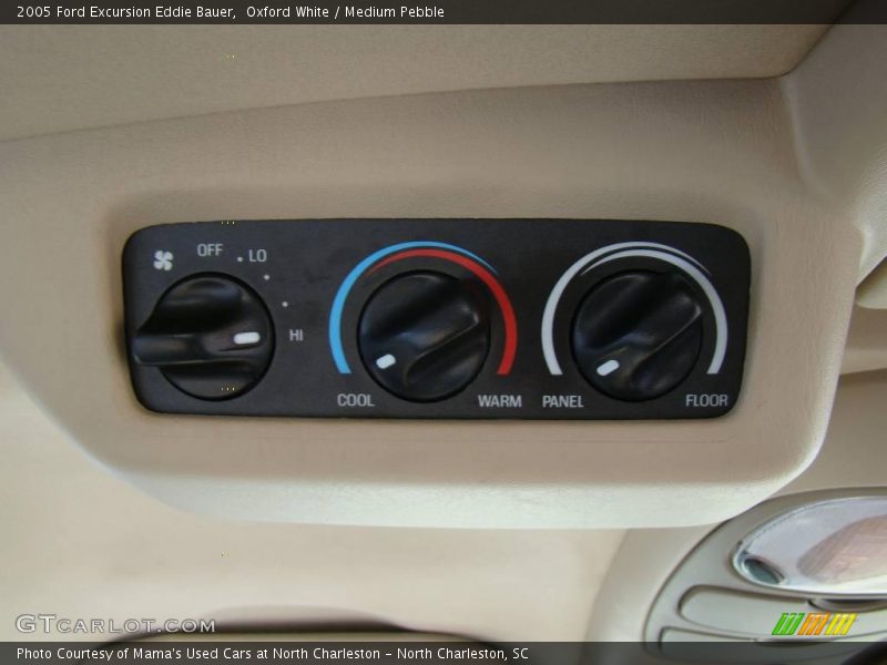 Oxford White / Medium Pebble 2005 Ford Excursion Eddie Bauer