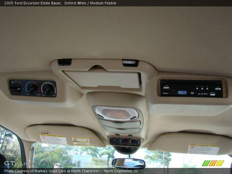 Oxford White / Medium Pebble 2005 Ford Excursion Eddie Bauer