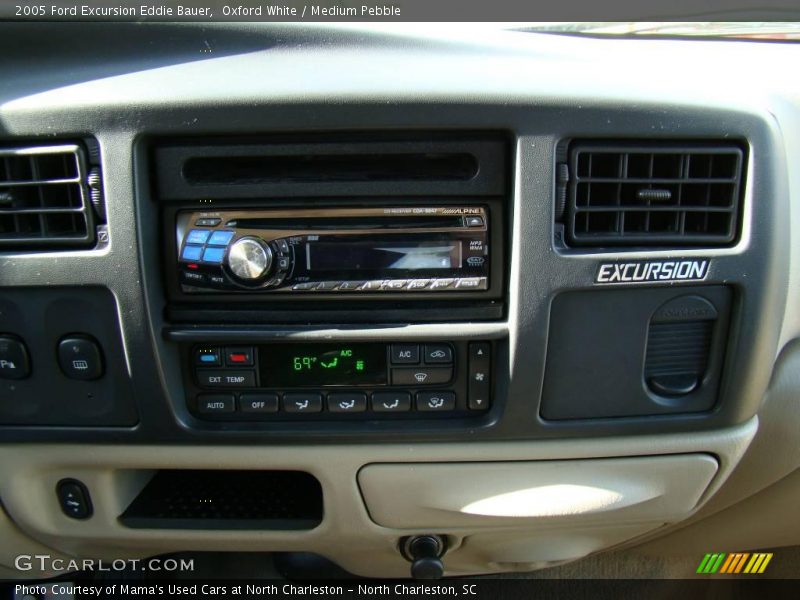 Oxford White / Medium Pebble 2005 Ford Excursion Eddie Bauer