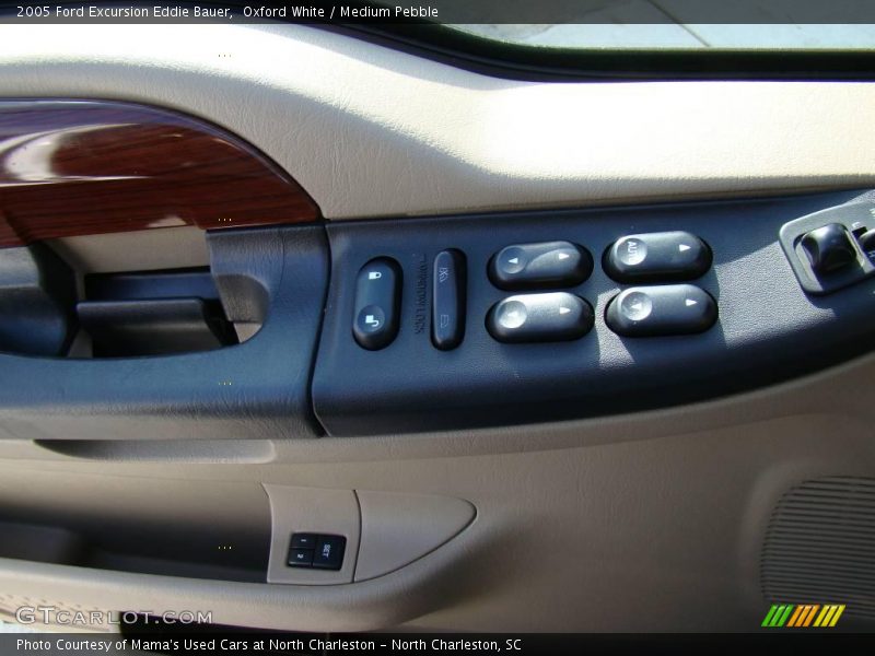 Oxford White / Medium Pebble 2005 Ford Excursion Eddie Bauer