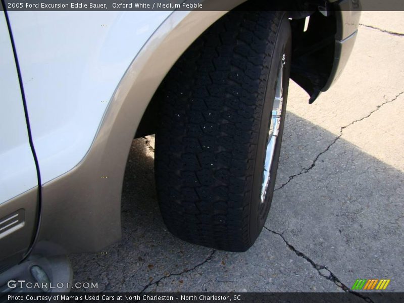 Oxford White / Medium Pebble 2005 Ford Excursion Eddie Bauer