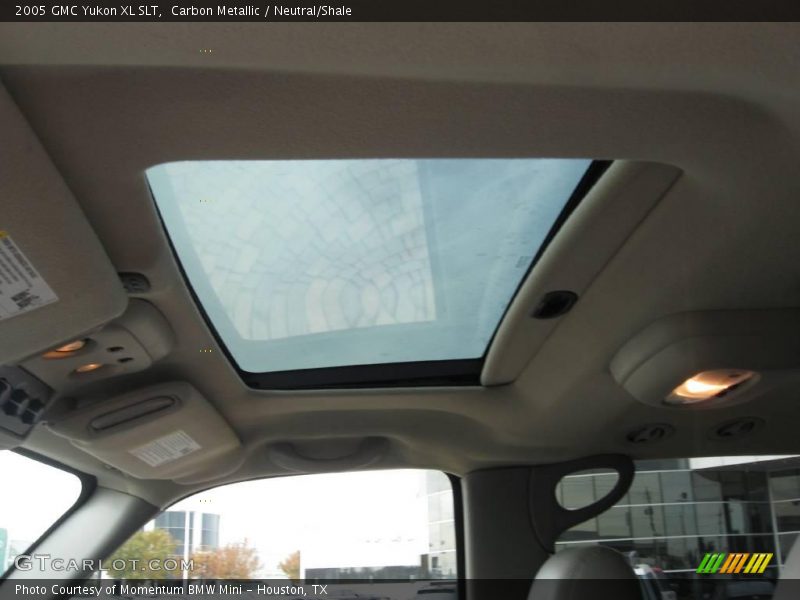 Carbon Metallic / Neutral/Shale 2005 GMC Yukon XL SLT
