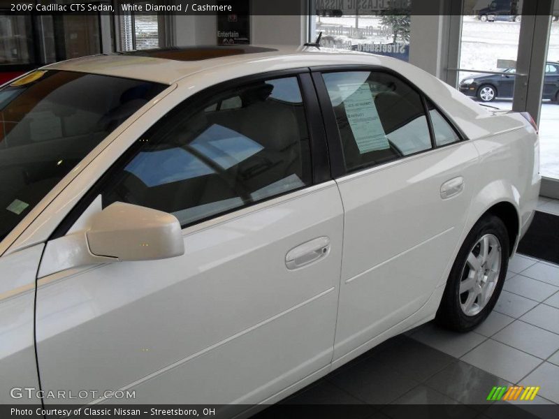 White Diamond / Cashmere 2006 Cadillac CTS Sedan