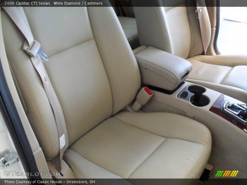 White Diamond / Cashmere 2006 Cadillac CTS Sedan