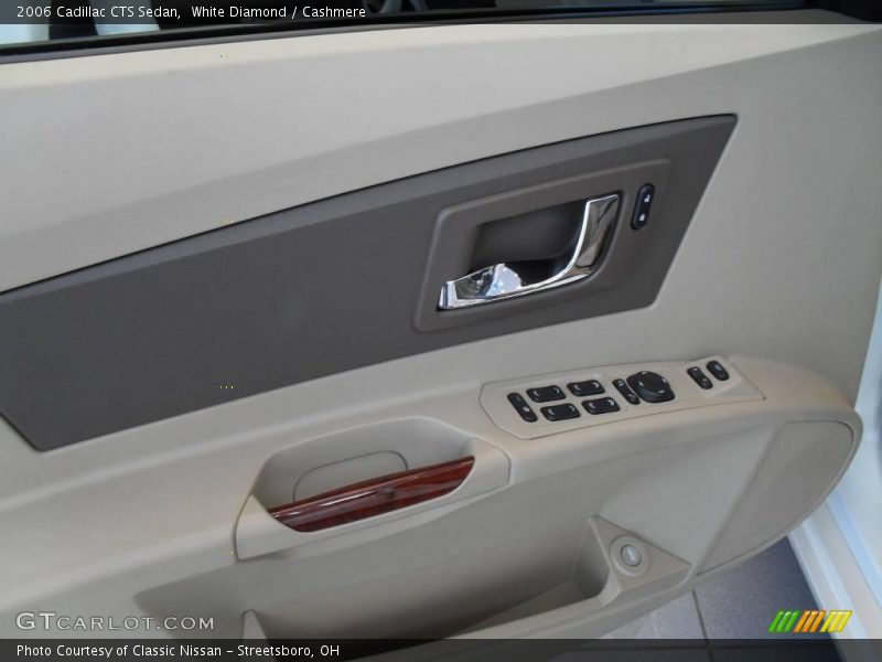 White Diamond / Cashmere 2006 Cadillac CTS Sedan
