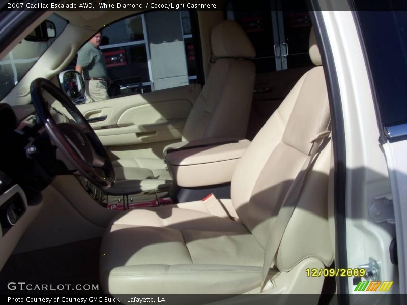 White Diamond / Cocoa/Light Cashmere 2007 Cadillac Escalade AWD