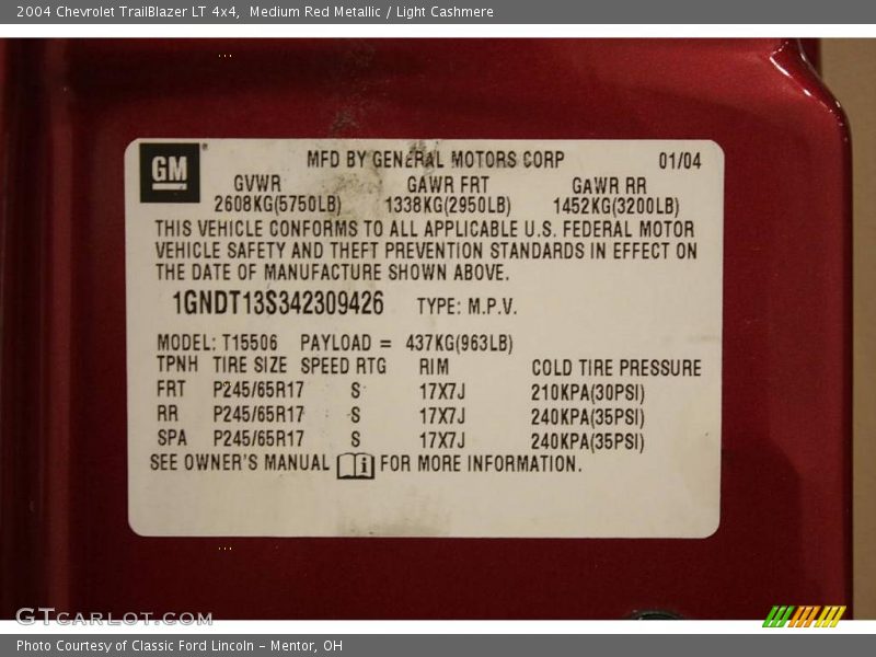 Medium Red Metallic / Light Cashmere 2004 Chevrolet TrailBlazer LT 4x4