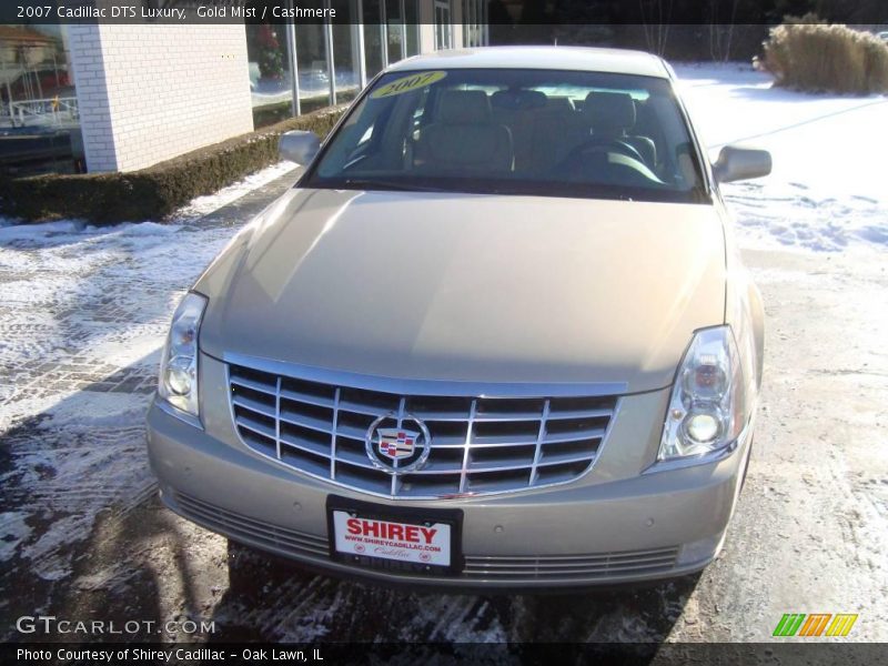Gold Mist / Cashmere 2007 Cadillac DTS Luxury