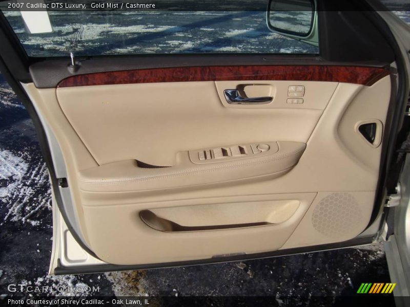 Gold Mist / Cashmere 2007 Cadillac DTS Luxury