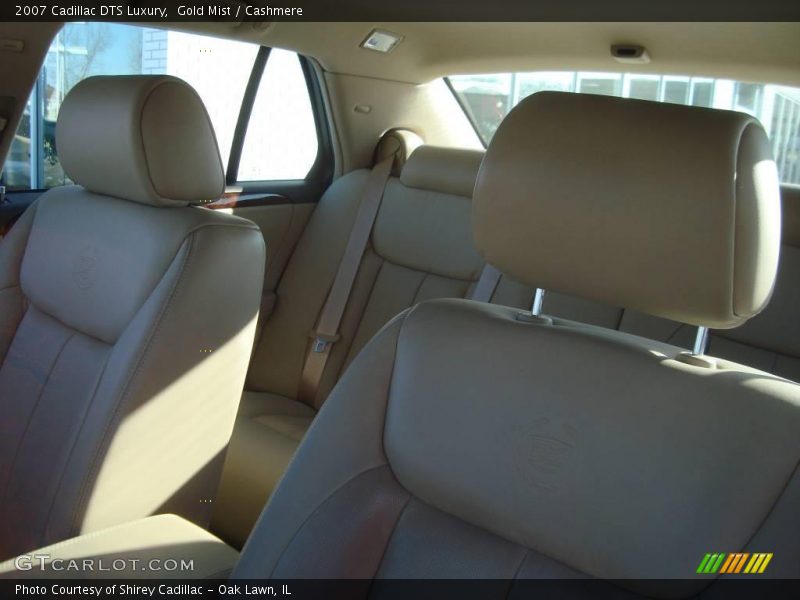 Gold Mist / Cashmere 2007 Cadillac DTS Luxury